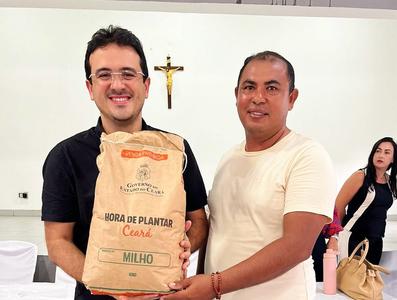 SÃO LUIS DO CURU É O PRIMEIRO MUNICÍPIO DO VALE DO CURU A RECEBER AS SEMENTE DO PROJETO "HORA DE PLANTAR"