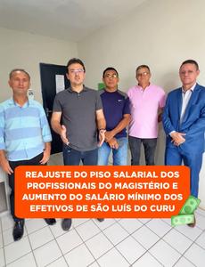 Prefeito de São Luís do Curu, Tiago Abreu, assina projeto de lei que reajusta o piso salarial dos profissionais do magistério e efetivos.