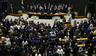 Congresso retoma trabalhos nesta segunda com novo comando eleito